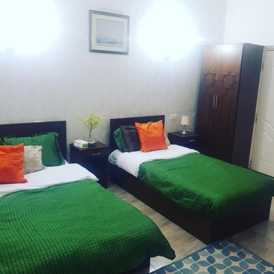 Downtown Inn Kairo Bagian luar foto
