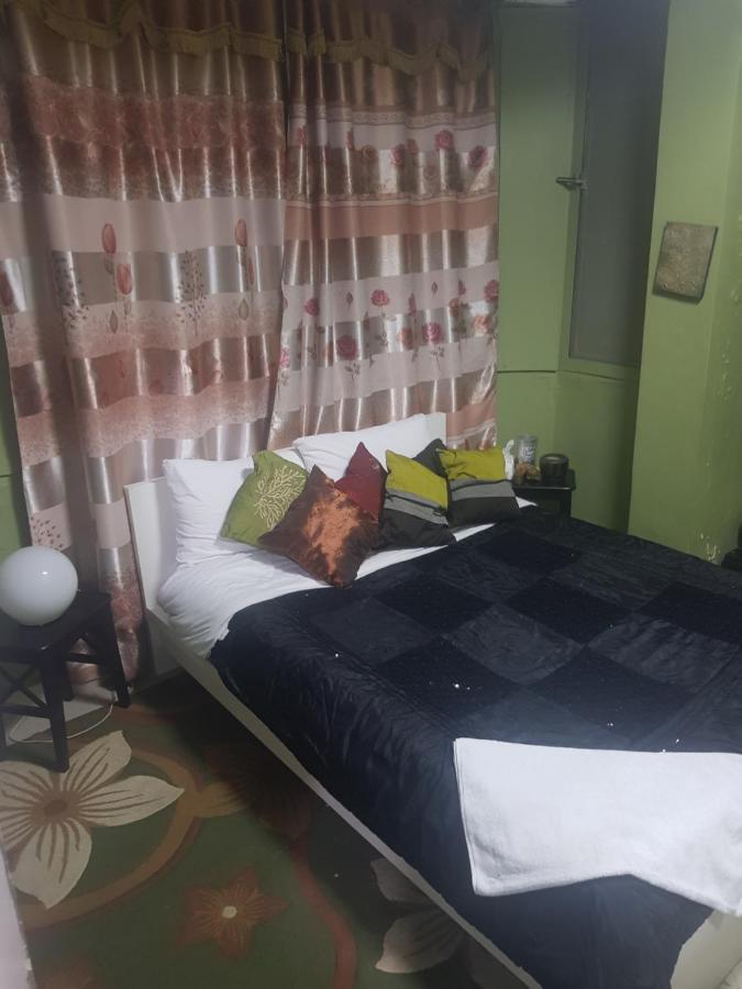 Downtown Inn Kairo Bagian luar foto